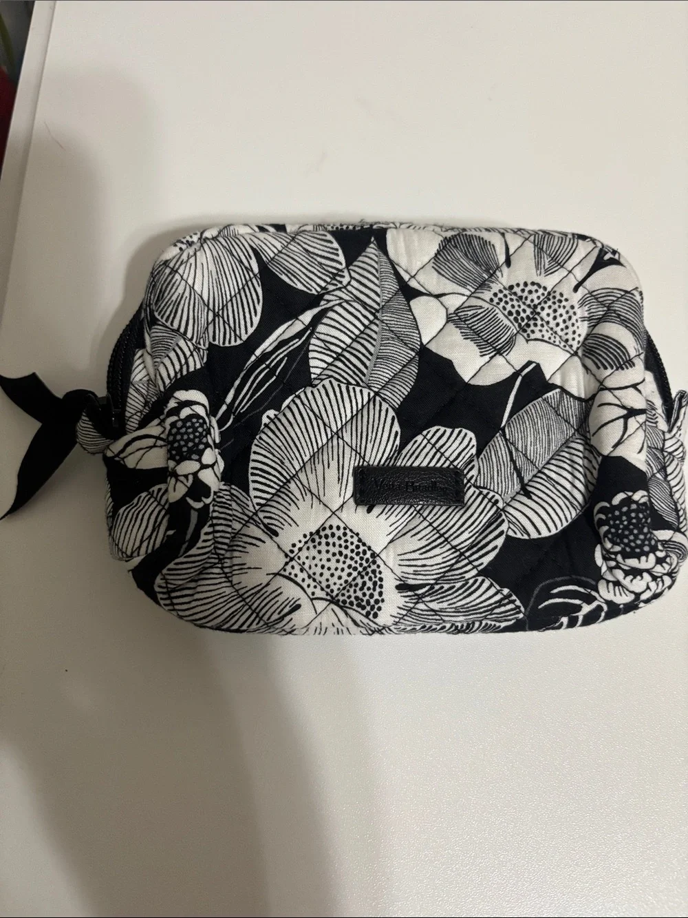 Vera Bradley retired Bedford Blooms Cosmetic Pouch